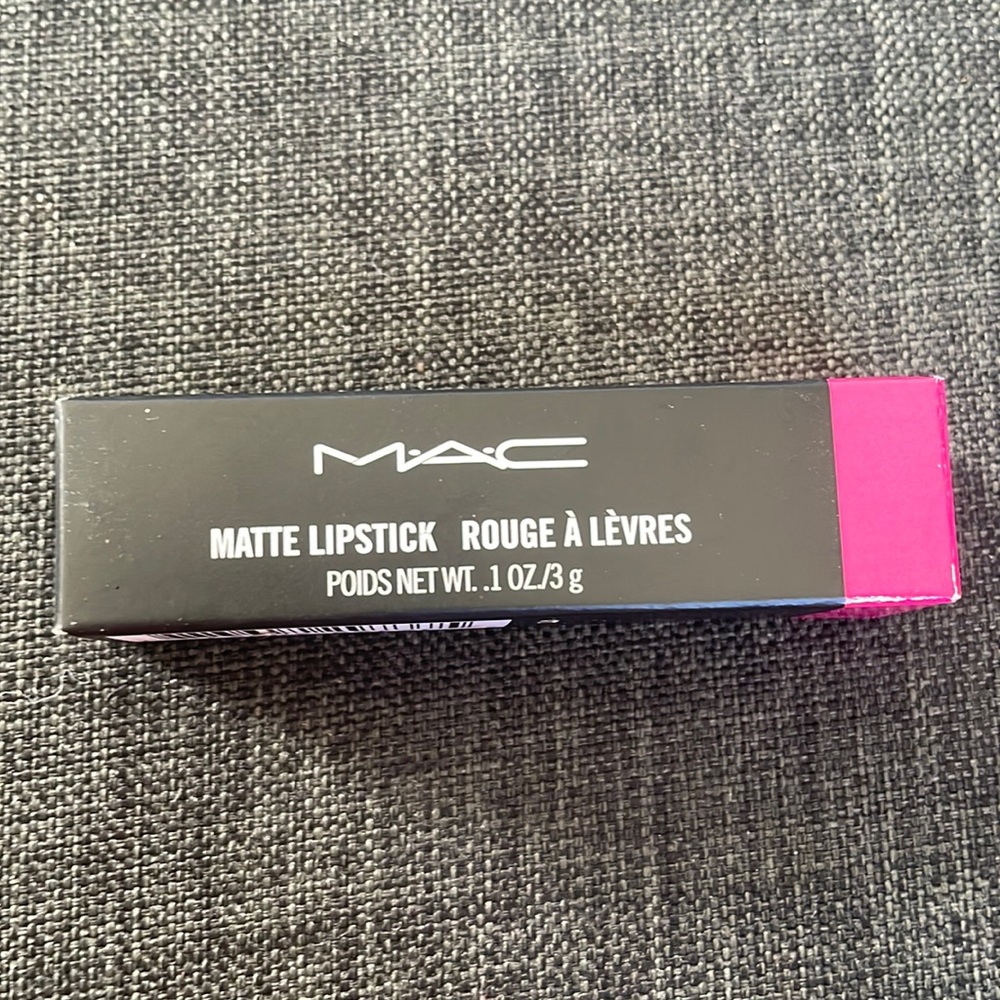 M.A.C candy yum yum lipstick